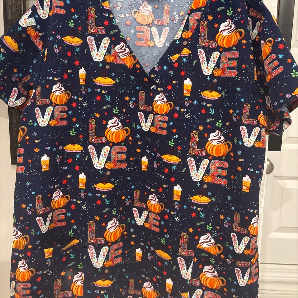 Women's Festive Love Print Top